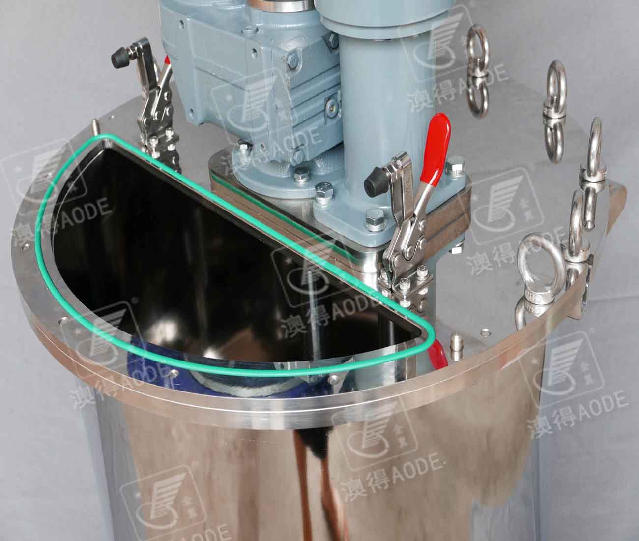 150L高(gāo)低速中(zhong)轉缸